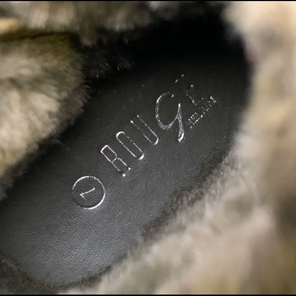 NWOT* ROUGE! OLIVE SUEDE FAUX FUR-LINED BOOTS Sz 37UK - Picture 9 of 11